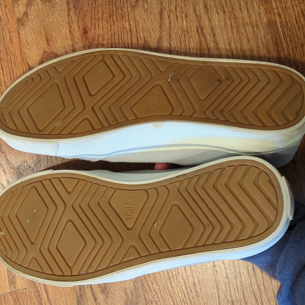 Toms Sneakers View 3